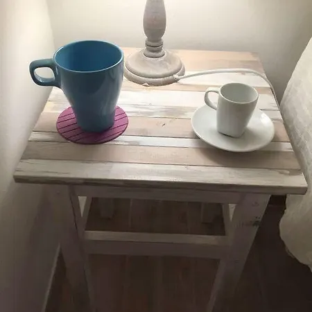 Little Tower Apartment *